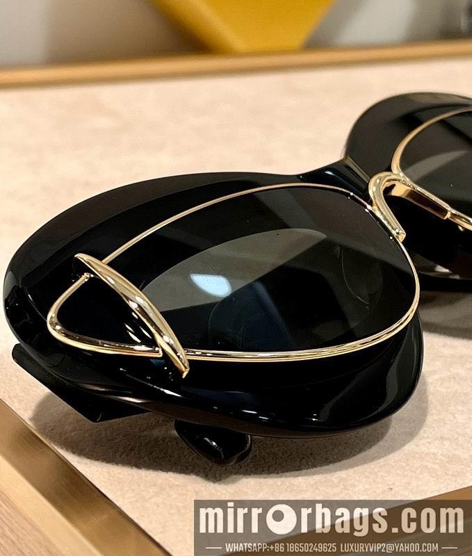 Loewe Glasses smx19