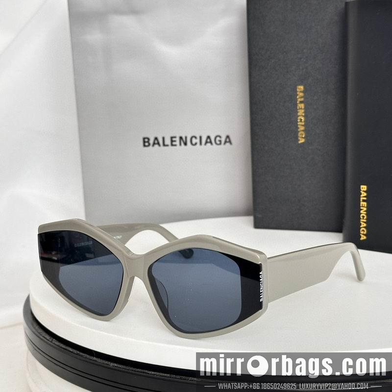 Balenciaga Glasses smr107