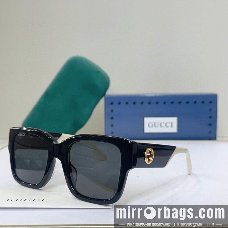 Gucci Glasses smh261