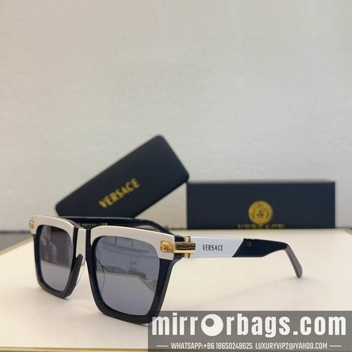Versace Glaases smx183