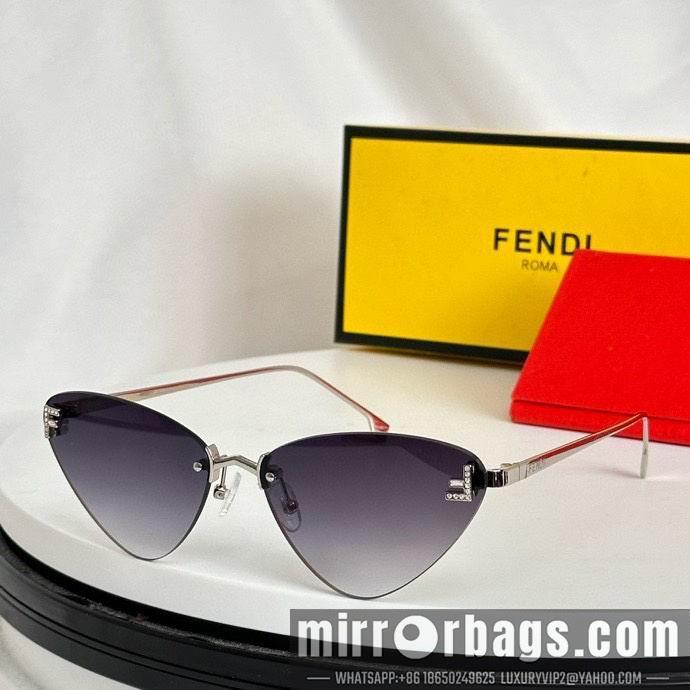Fendi Glasses smx125