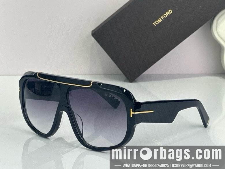 Tom Ford Glasses smx156