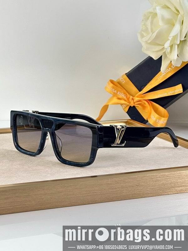 LV Glasses smx92