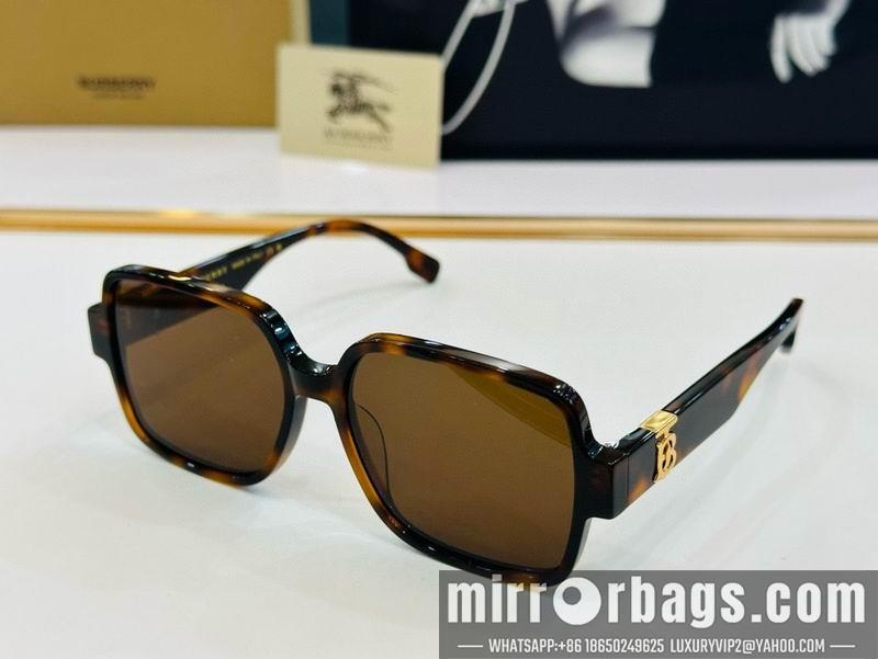 Burberry Glasses smx43