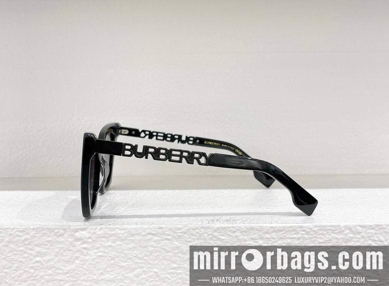 Burberry Glasses smx59