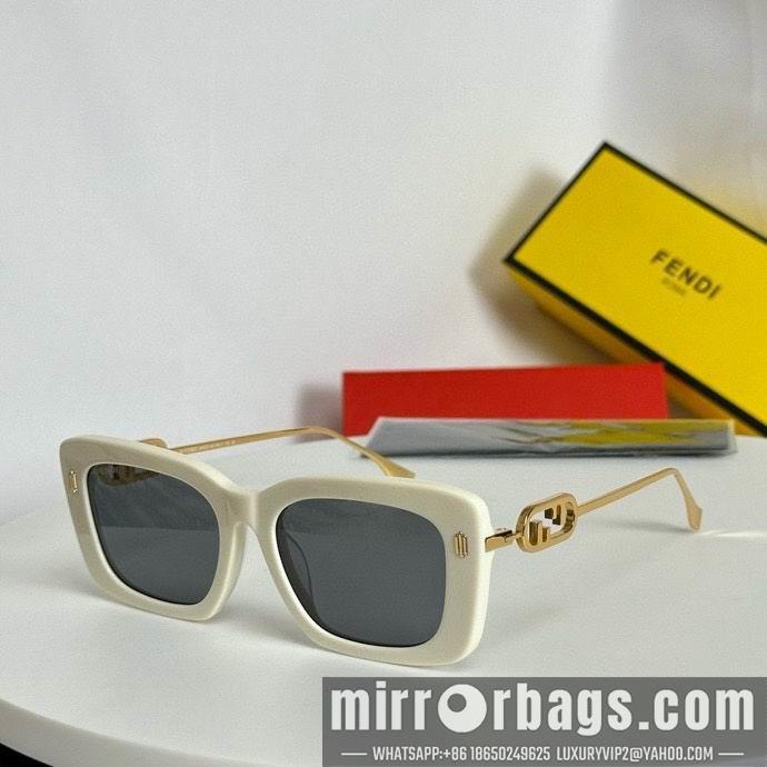 Fendi Glasses smx58