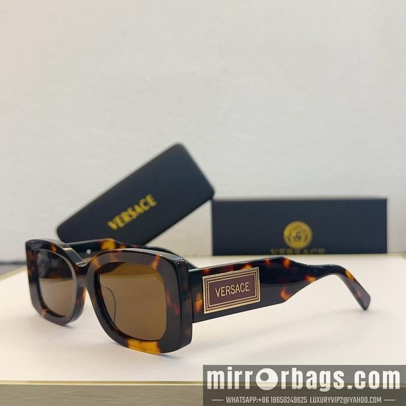 Versace Glaases smx156