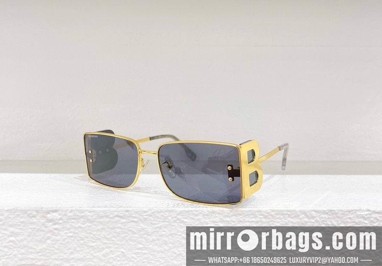 Burberry Glasses smx56