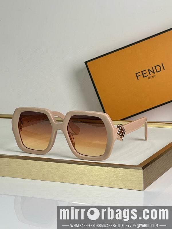 Fendi Glasses smh86