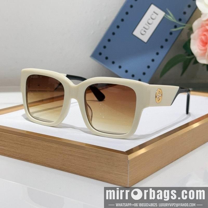 Gucci Glasses smh241