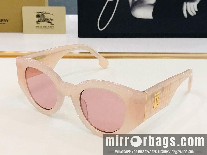 Burberry Glasses smx18