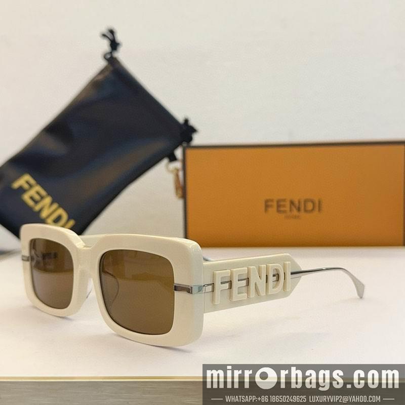 Fendi Glasses smx145