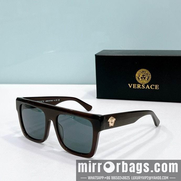 Versace Glaases smx132