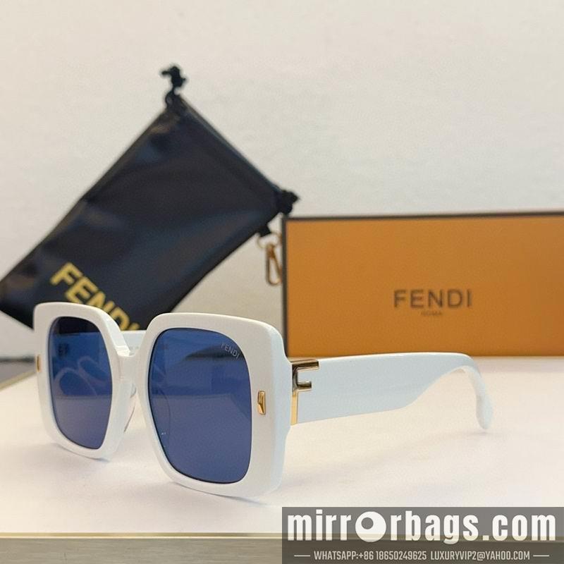 Fendi Glasses smx143