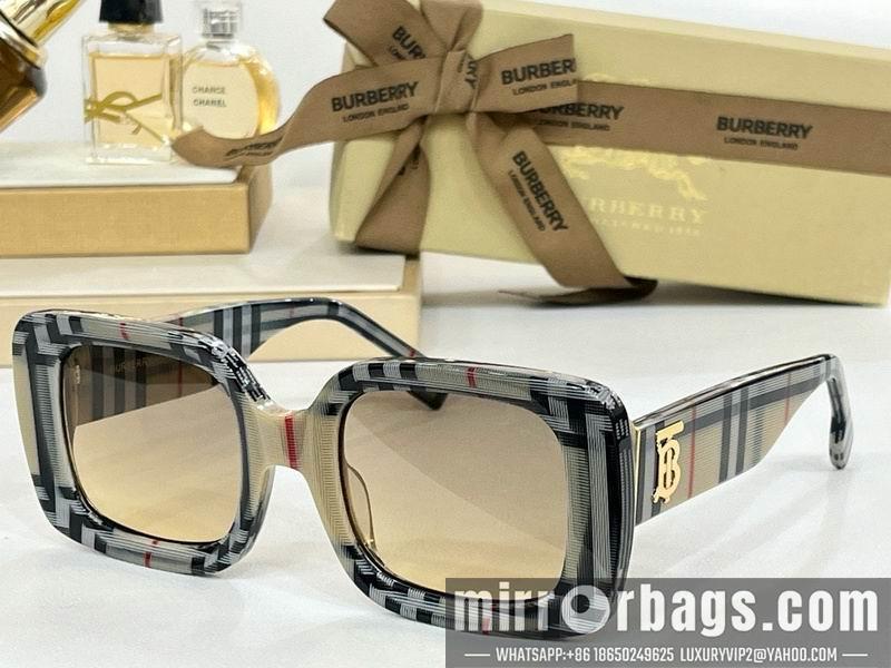 Burberry Glasses smx38