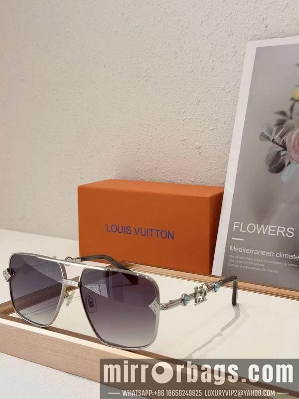 LV Glasses smh212