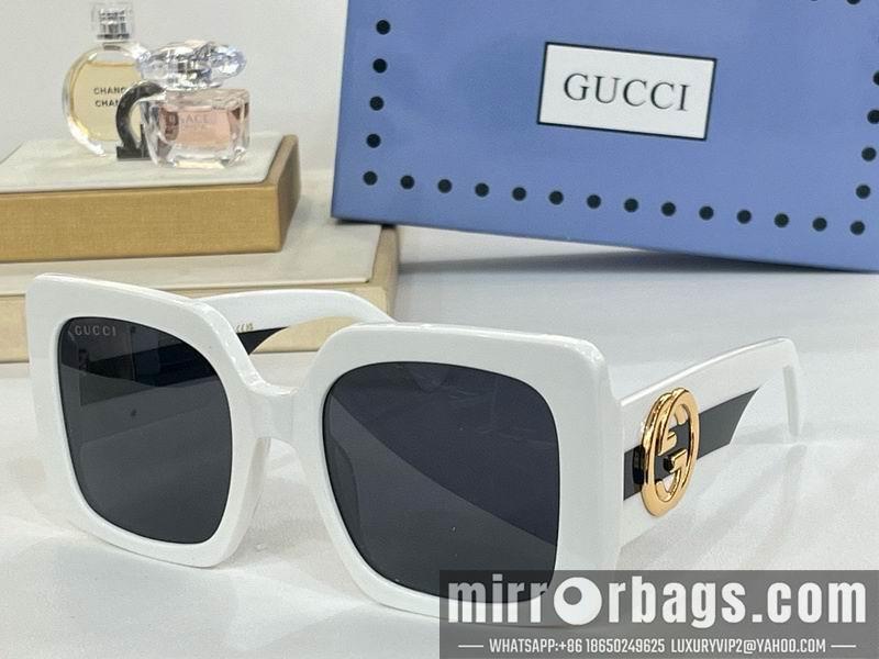Gucci Glasses smr33