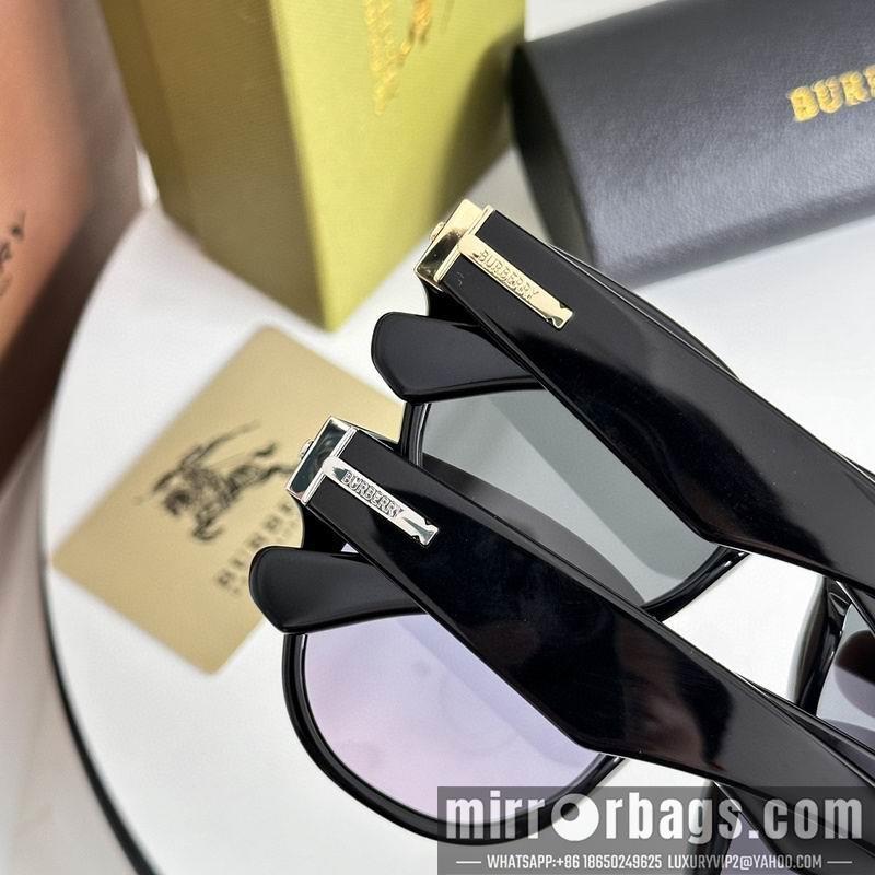 Burberry Glasses smr48