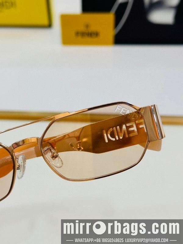 Fendi Glasses smh40