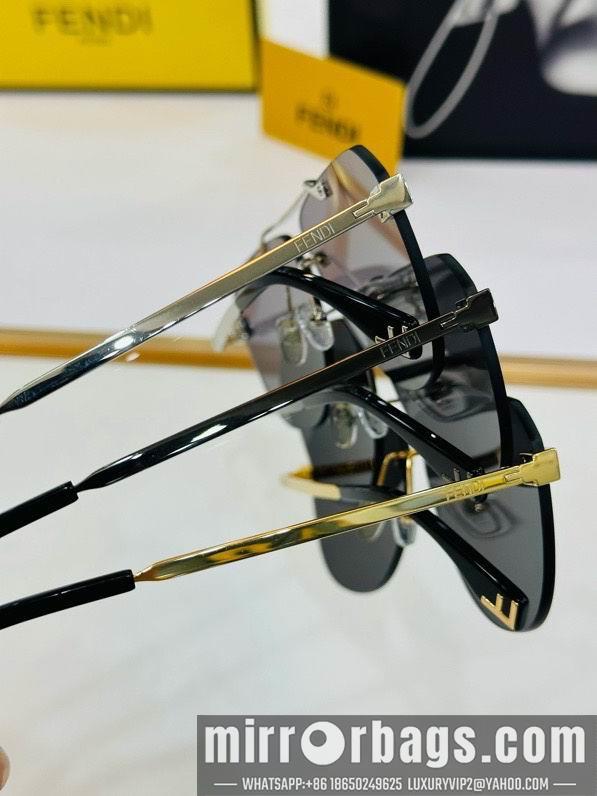 Fendi Glasses smx115