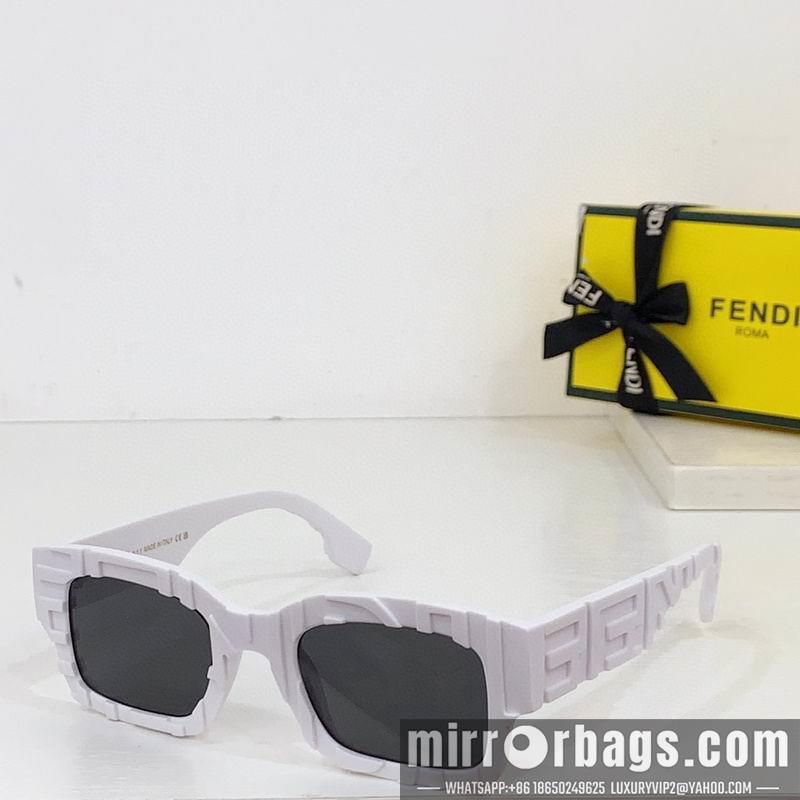 Fendi Glasses smh30