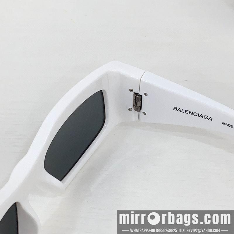 Balenciaga Glasses smr102
