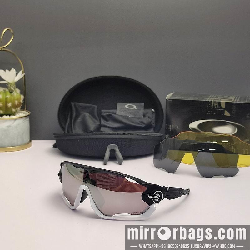 Oakley Glasses 03smh48