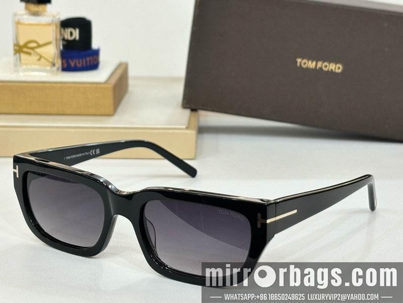 Tom Ford Glasses smx48