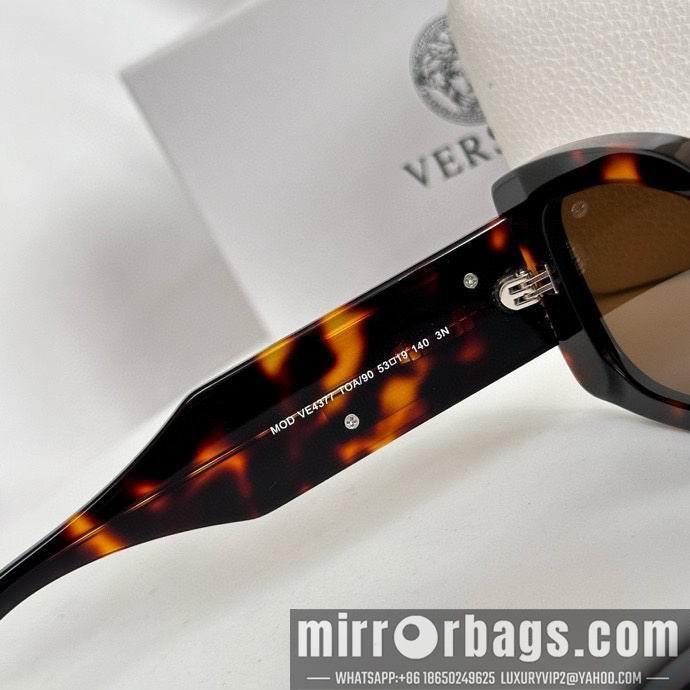 Versace Glaases smx105