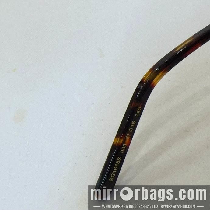 Gucci Glasses smr22