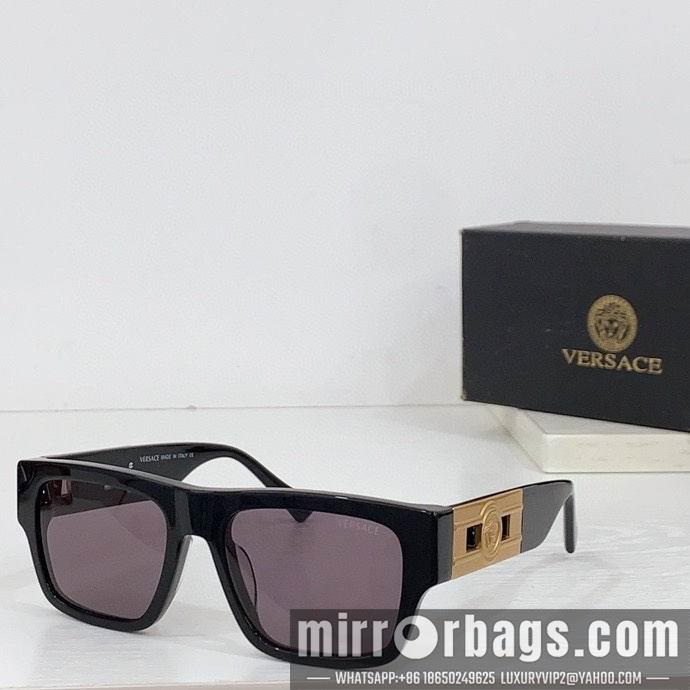 Versace Glaases smx172