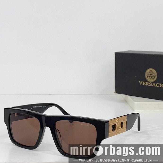Versace Glaases smx172