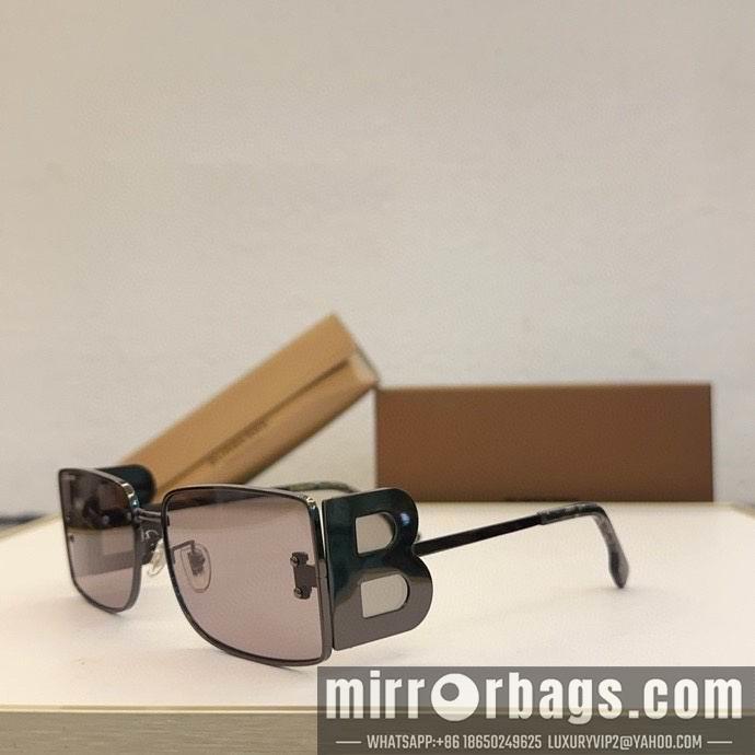 Burberry Glasses smx69