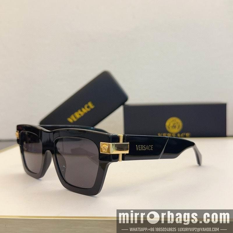 Versace Glaases smx159