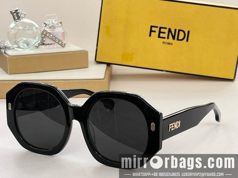 Fendi Glasses smx90