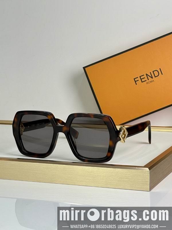 Fendi Glasses smh86