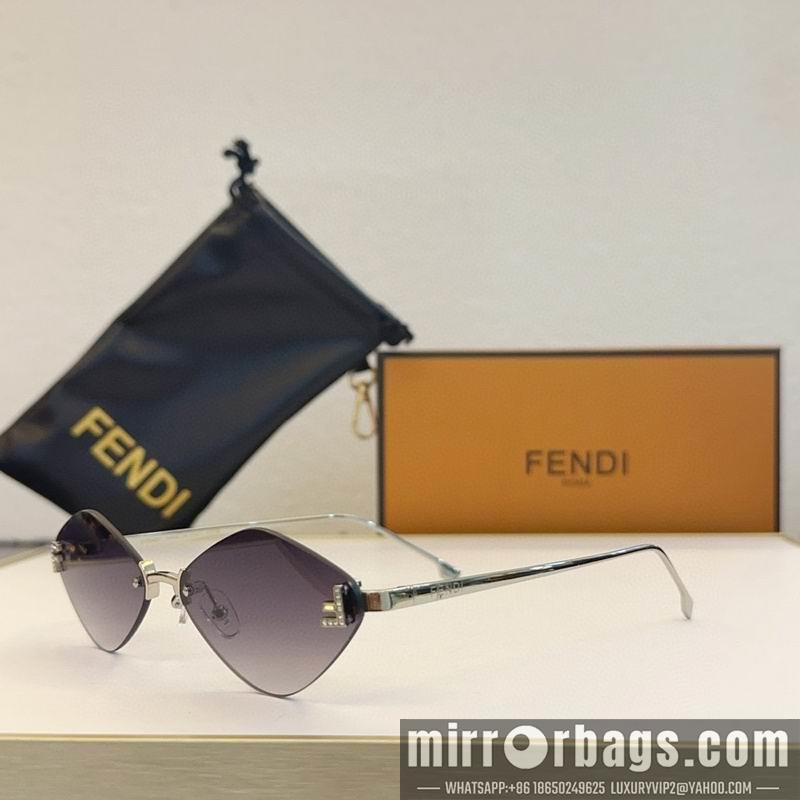 LV Glasses smx152