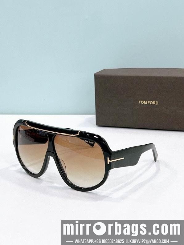 Tom Ford Glasses smx132