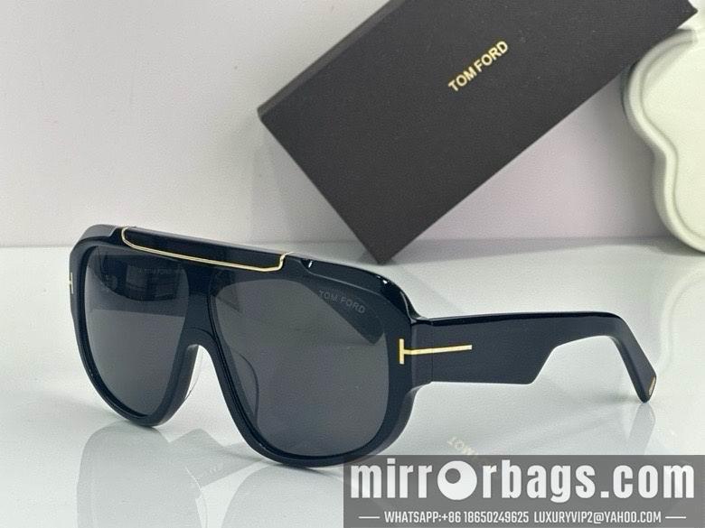 Tom Ford Glasses smx156