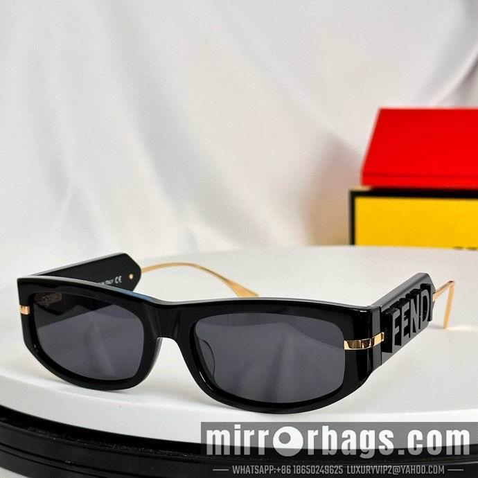Fendi Glasses smx64