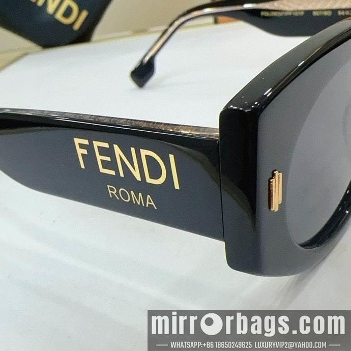 Fendi Glasses smh10