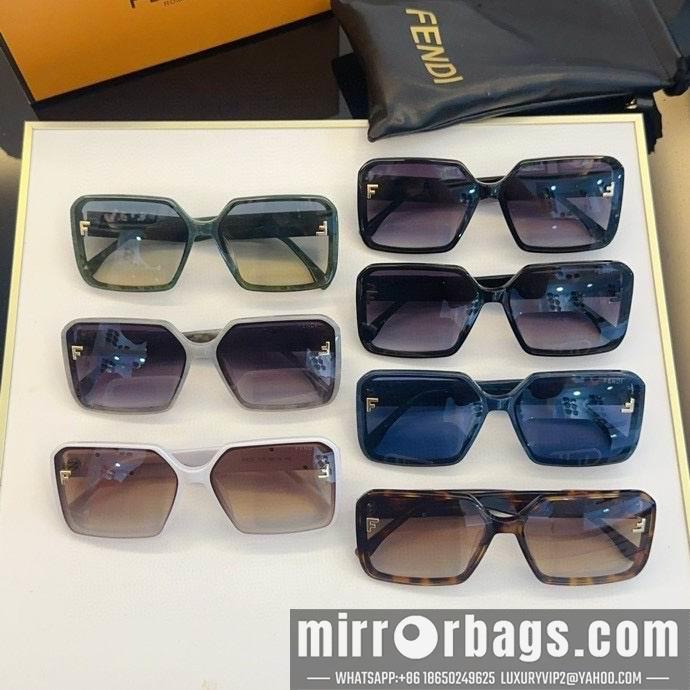 Fendi Glasses smx136