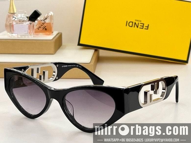 Fendi Glasses smx89
