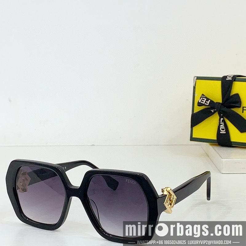 Fendi Glasses smh27