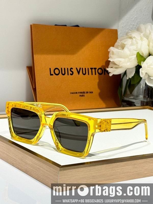 LV Glasses smh170