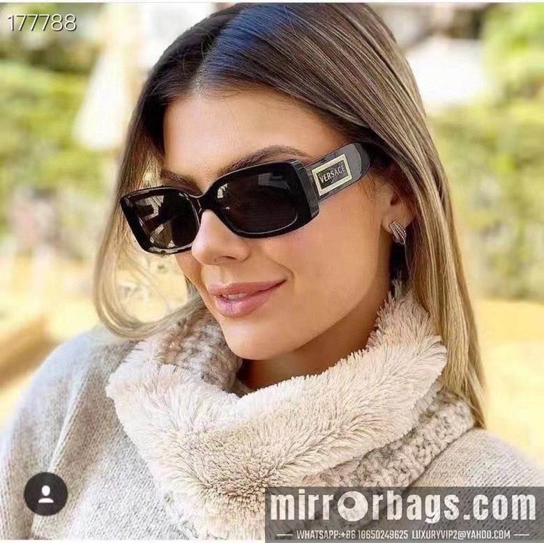 Versace Glaases smx105