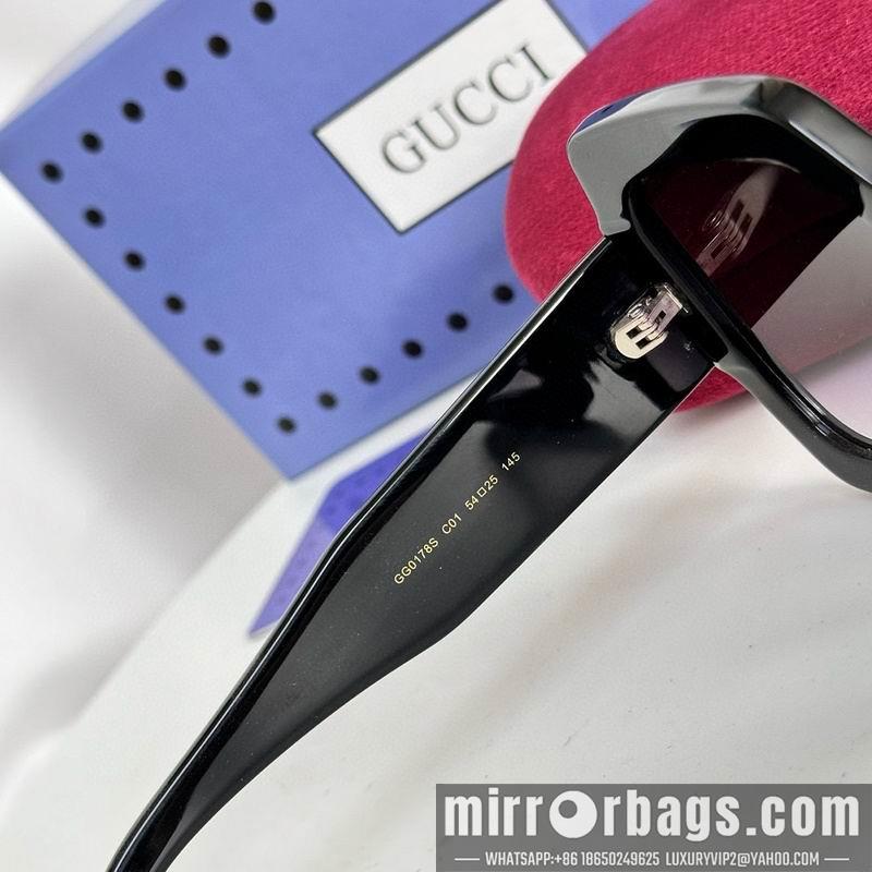 Gucci Glasses smr69