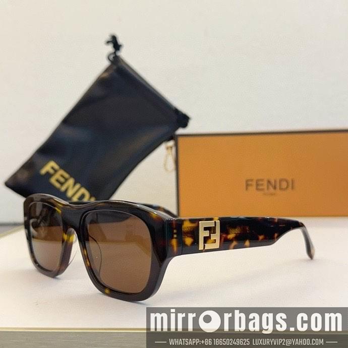 Fendi Glasses smx135