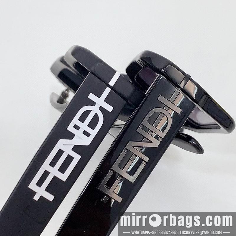Fendi Glasses smh23