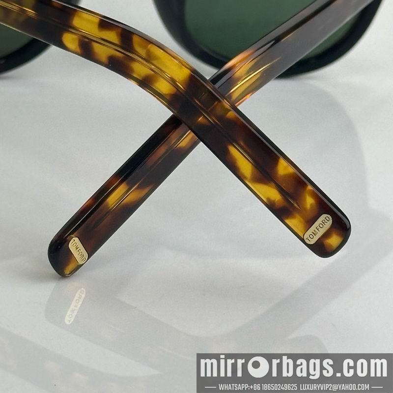 Tom Ford Glasses smx101